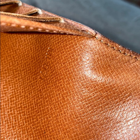 SOLD! Louis Vuitton wallet - Picture 8 of 9